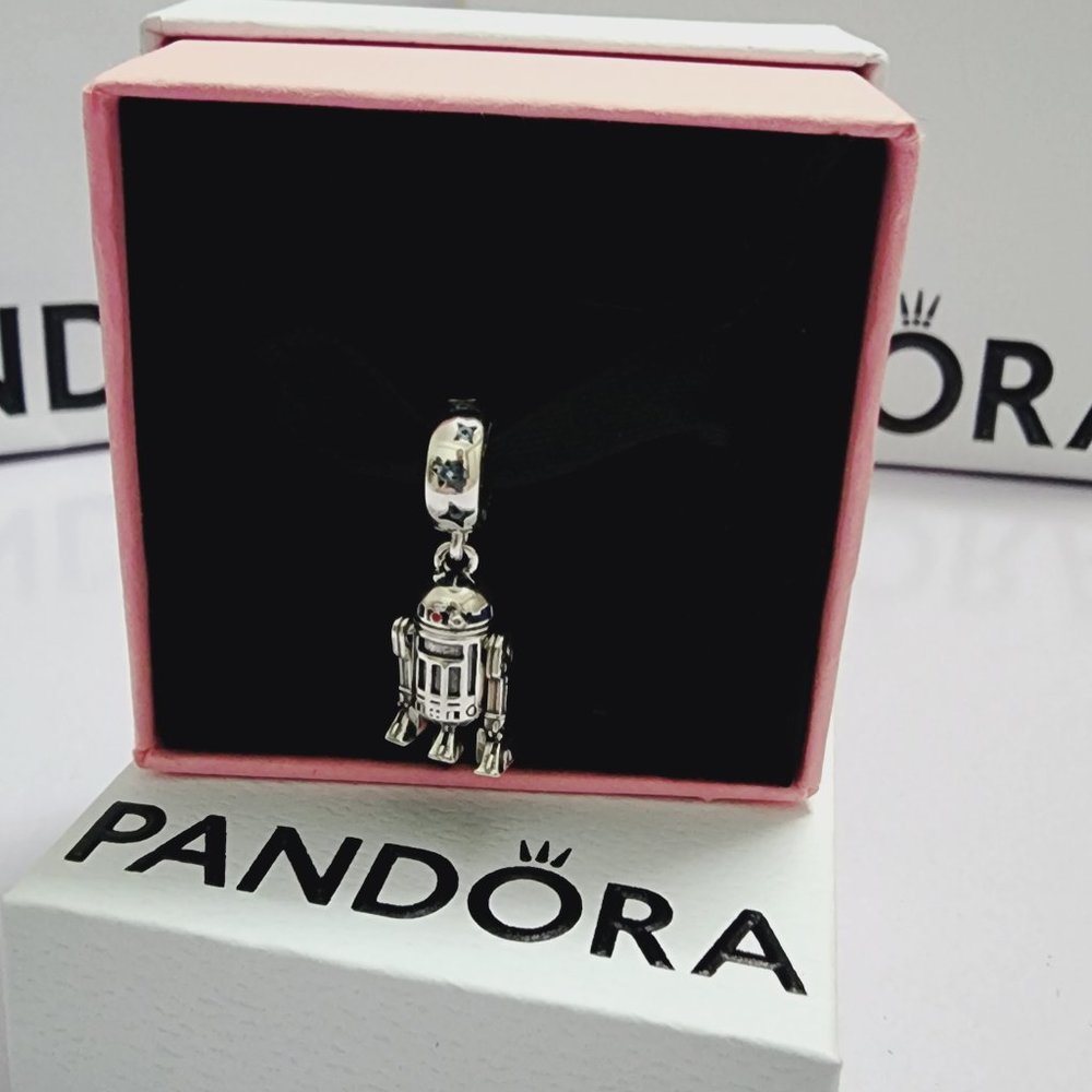 PANDORA Star Wars R2-D2 Dangle Charm